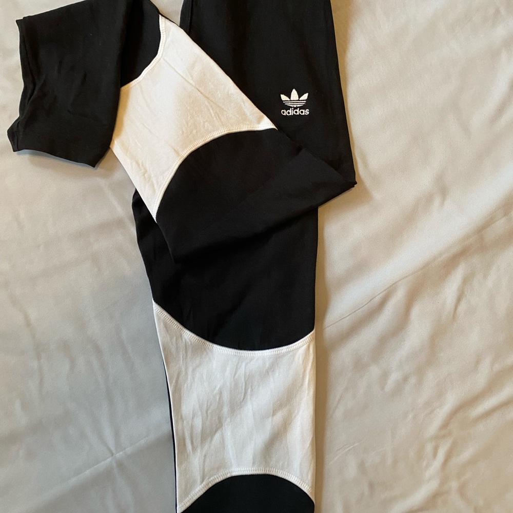 Adidas women leggings